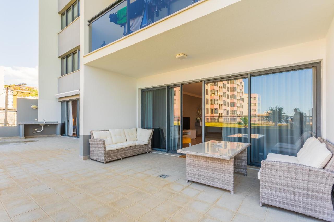 Ocean View And Garden In Exclusive Area Apartment Funchal  Exterior photo
