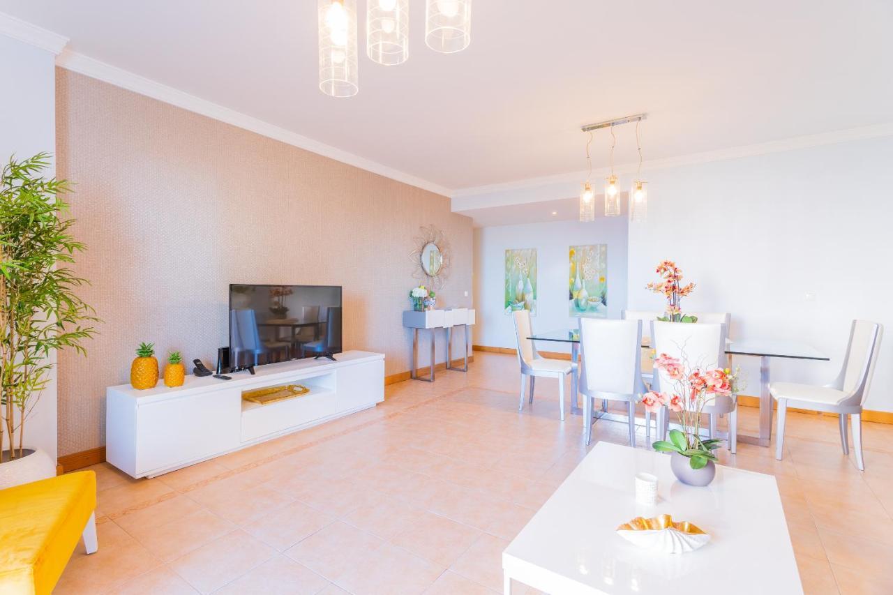 Ocean View And Garden In Exclusive Area Apartment Funchal  Exterior photo